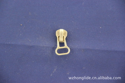 【專(zhuān)業(yè)供應(yīng)041#拉鏈頭 各種規(guī)格拉鏈頭 品種齊全】?jī)r(jià)格,廠家,圖片,拉鏈,溫州市鴻利得拉鏈廠-