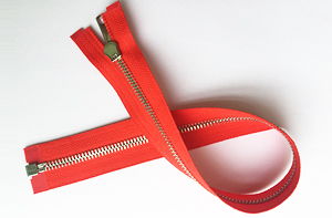 東莞市宏煒拉鏈動態(tài)